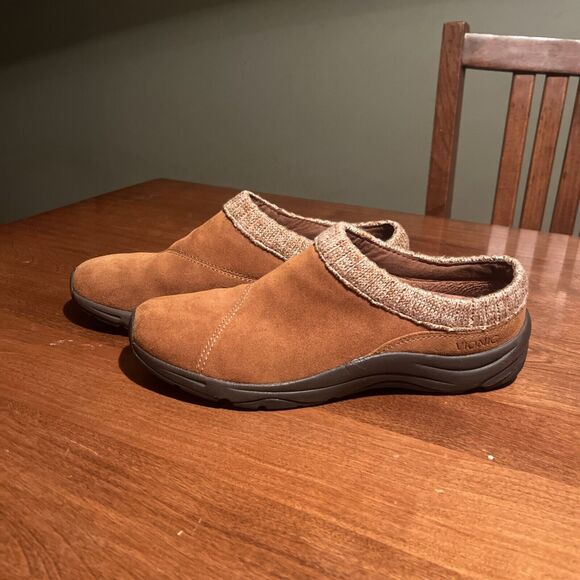 Vionic Arbor - Women's Water-Resistant Clogs - Saddle 9.5 - Picture 2 of 6